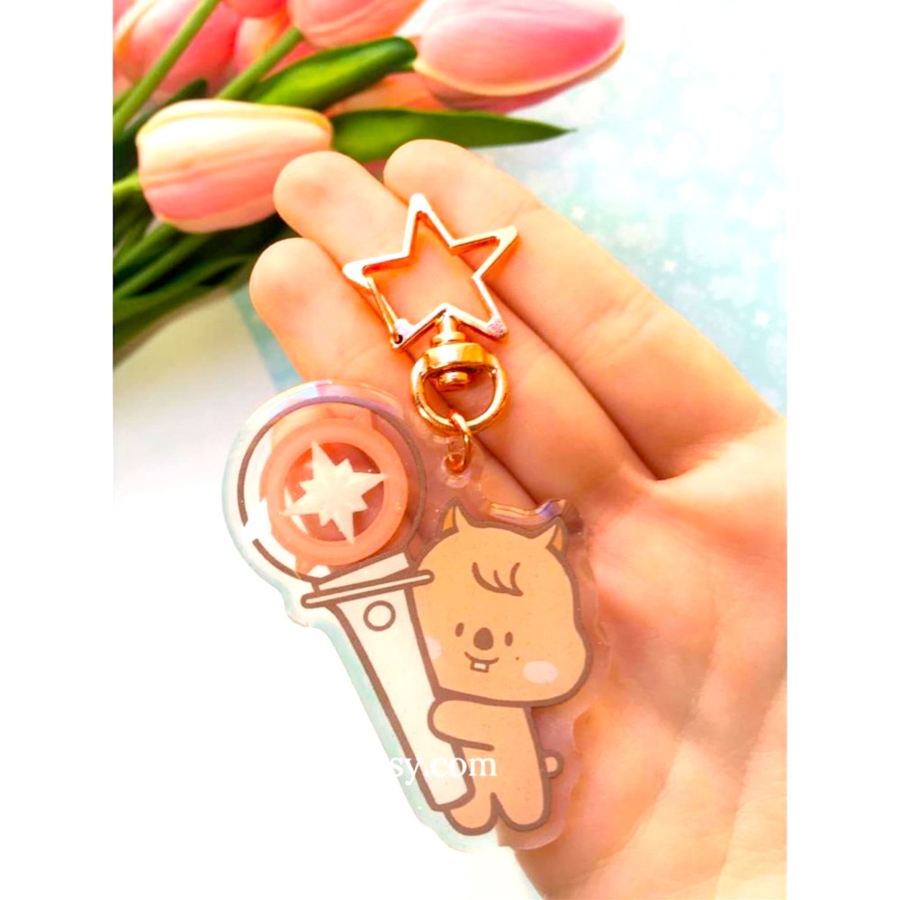 STRAY KIDS HAN QUOKKA LIGHTSTICK KEYCHAIN!!